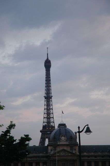 Eiffel Tower at 6am