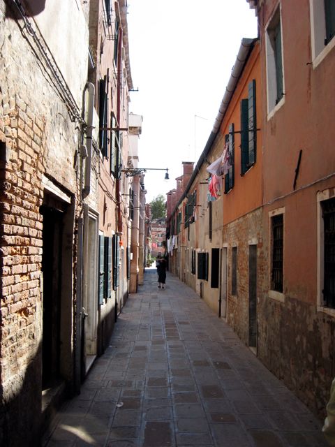 The walk from La Planca to the flat