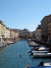 We arrive at the Grand Canal in Tirste