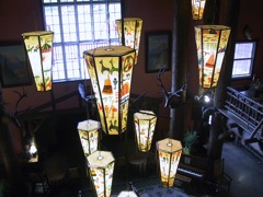 Lobby, McDonald Lodge